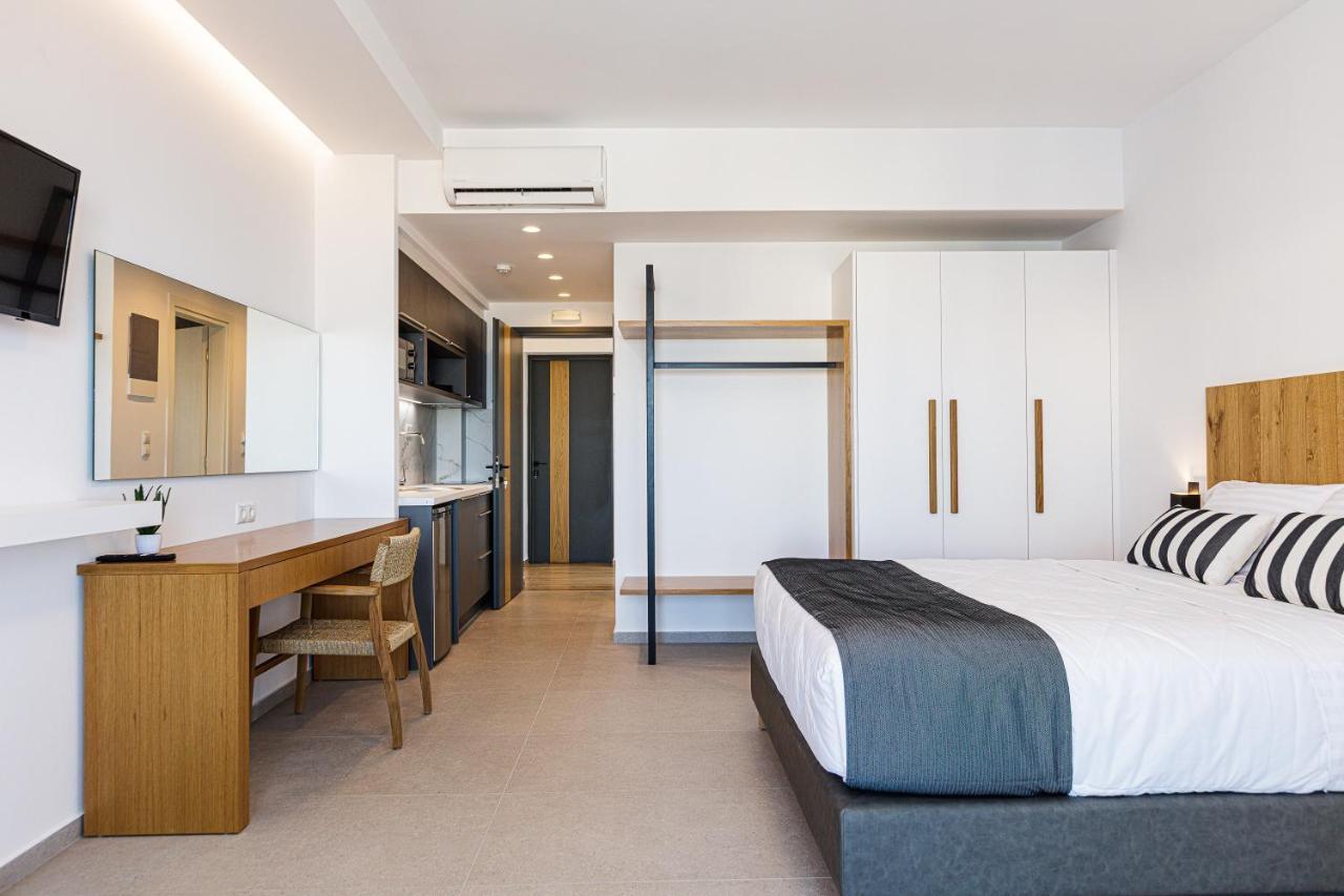 Eleven Boutique Suites Ставроменос Экстерьер фото
