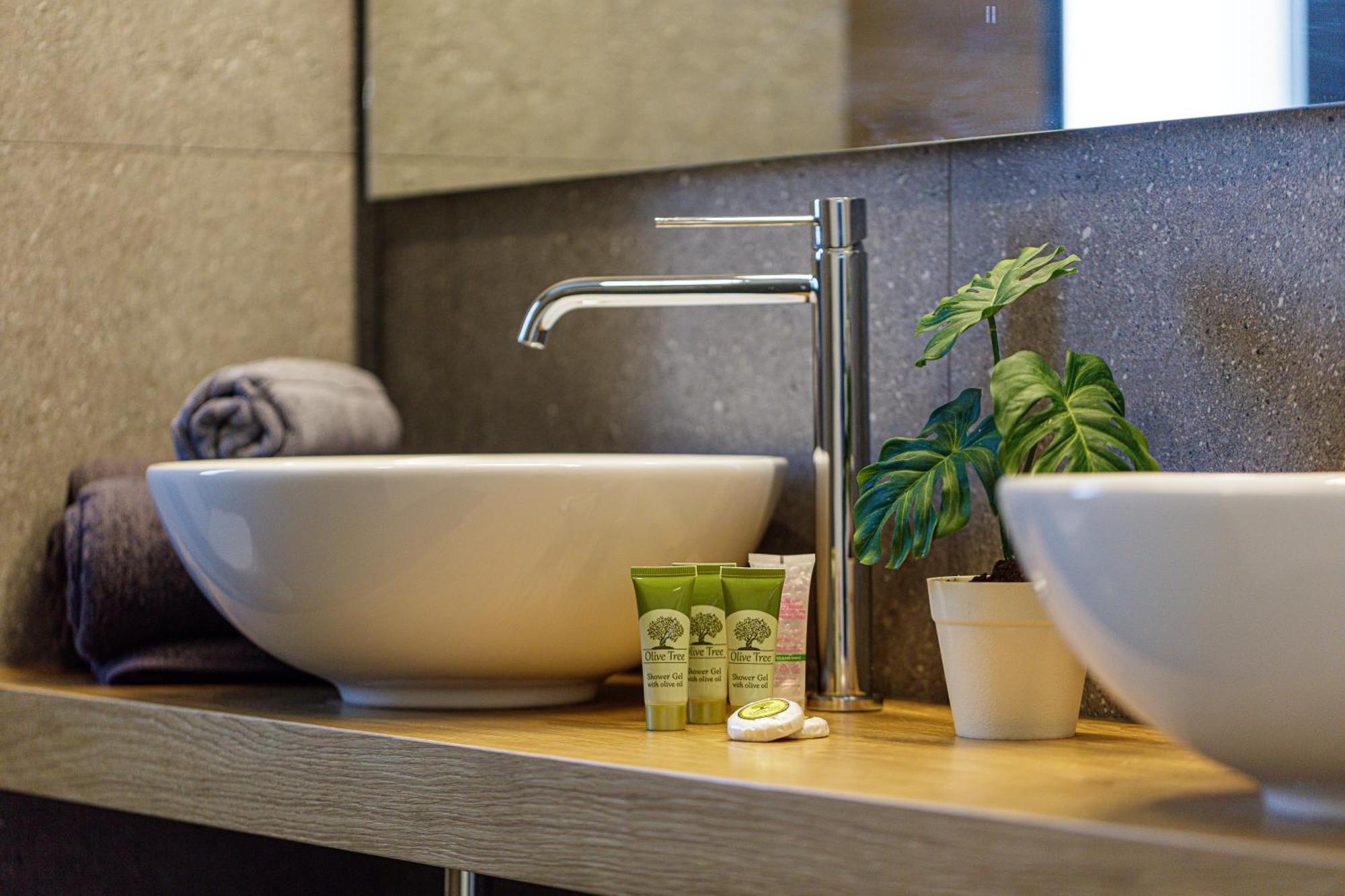 Eleven Boutique Suites Ставроменос Номер фото
